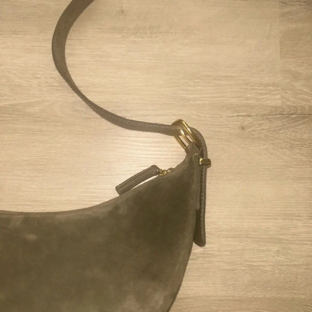 Madewell Green Hobo Bag with Adjustable Strap - Picture 5 of 8